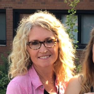 Meet your Posher, Nicole